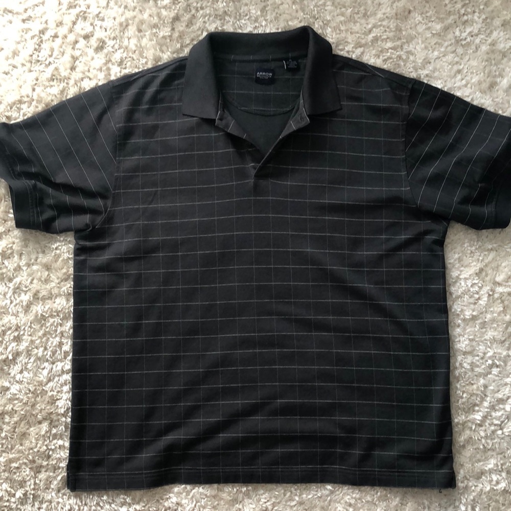 Arrow polo men’s size XL and Claiborne T-shirt size XXL (fits XL)